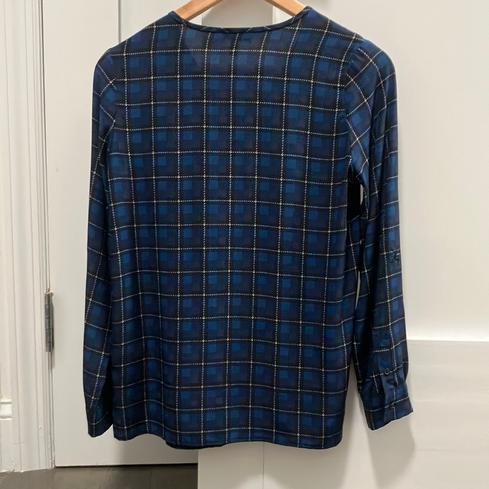 Joie Silk Button Down Patterned Blouse Size Xxs - image 3